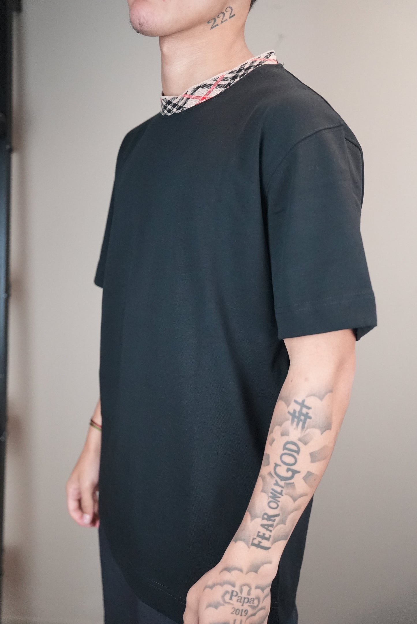 Burberry shirt zwart print op kraag