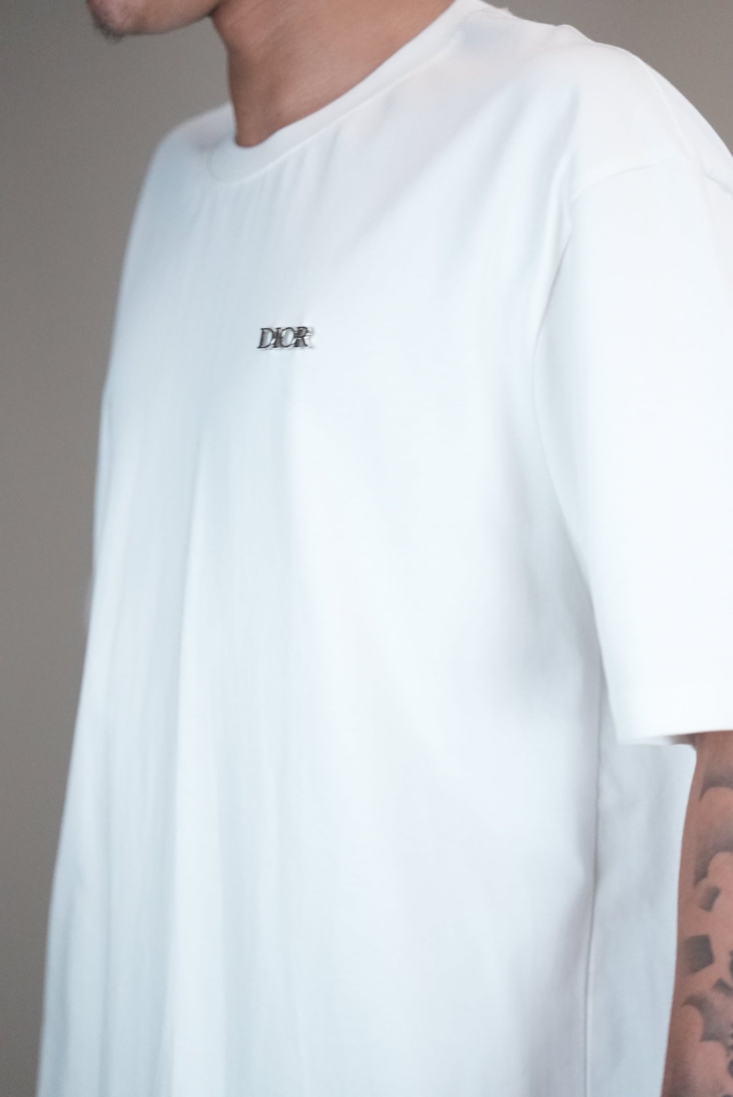 Dior shirt wit letters op borst