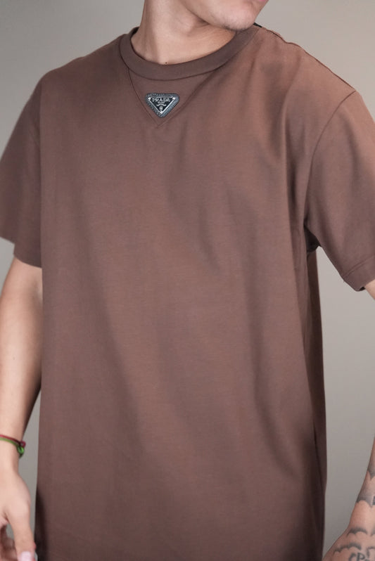 Prada shirt bruin logo midden