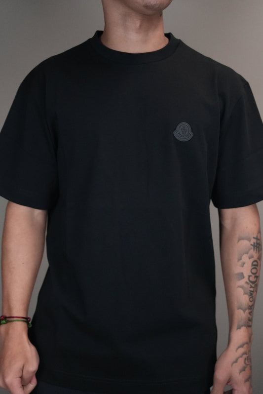 Moncler shirt zwart logo op borst