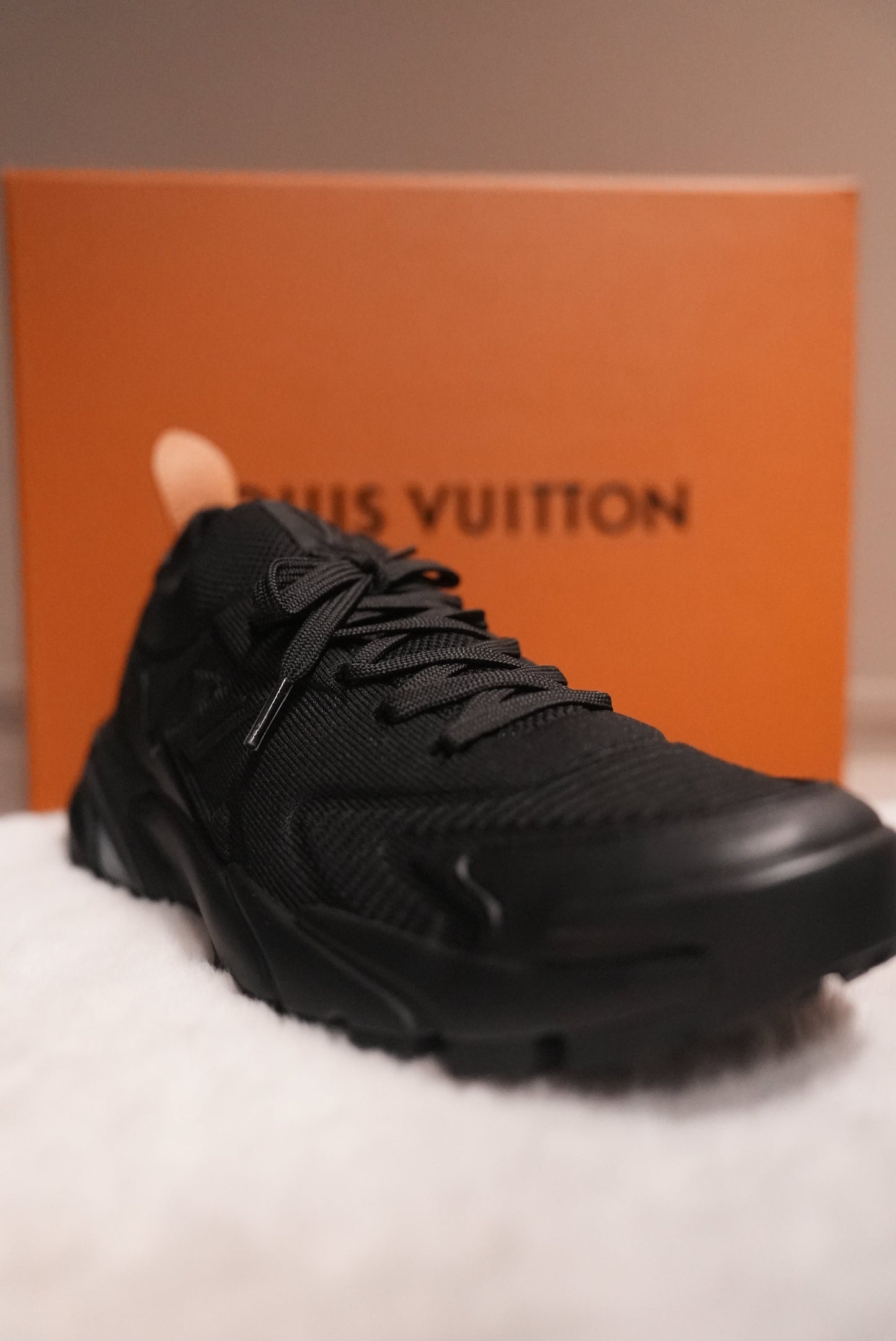 LV Runner Tatic Sneaker zwart