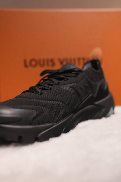 LV Runner Tatic Sneaker zwart