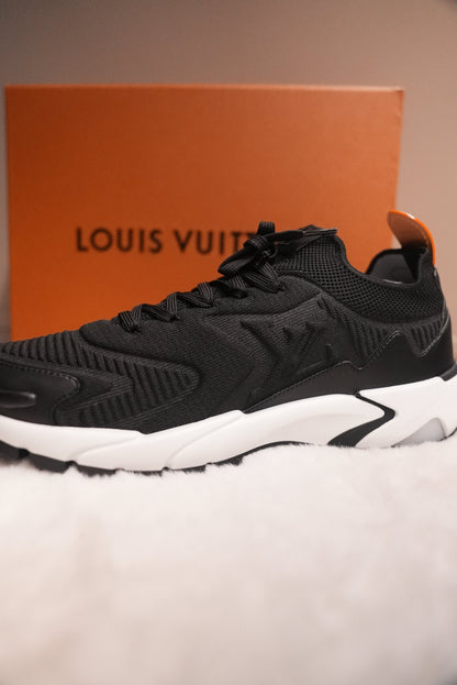 LV Runner Tatic Sneaker Zwart&wit
