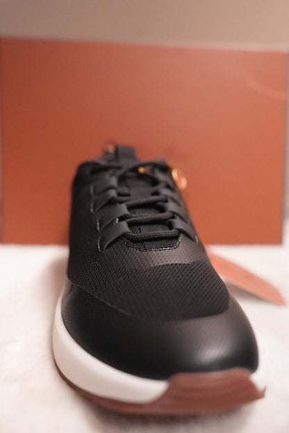 Loro Piana Weekend Walk wit&zwart