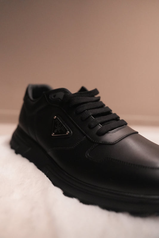 Prada sneaker zwart